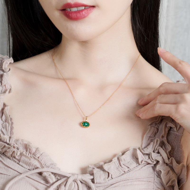 Oval Malachite Pendant Necklace