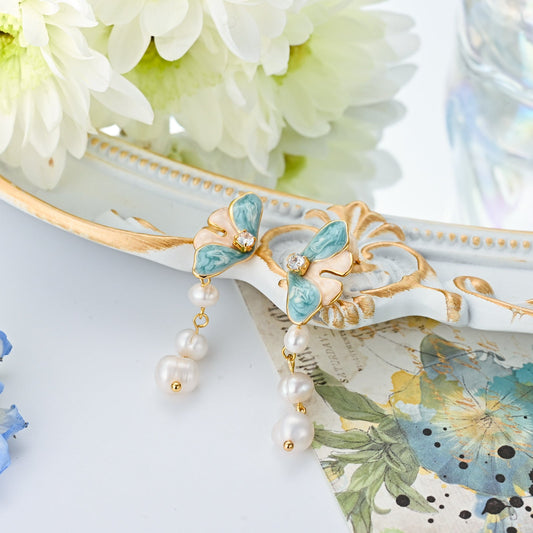 Butterfly Pearl Dangling Earrings