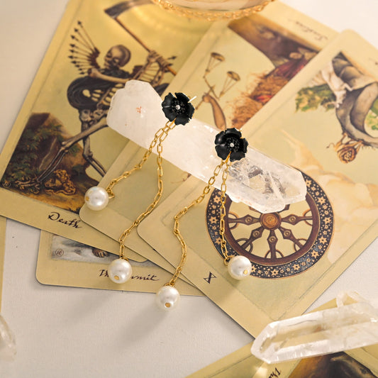 Black Flower Pearl Earrings