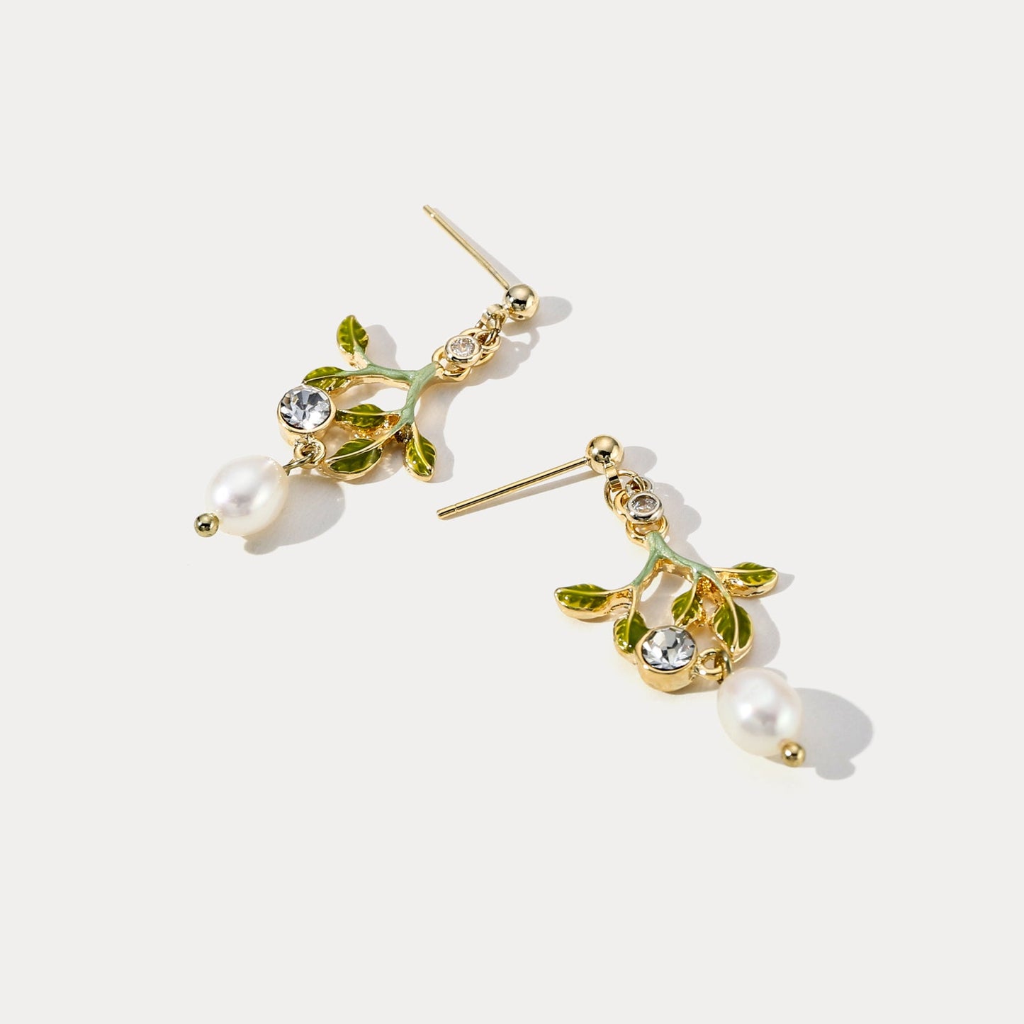 Leaf Pearl Earrings