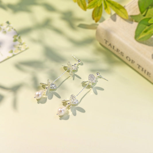 Silver Pearl Earrings