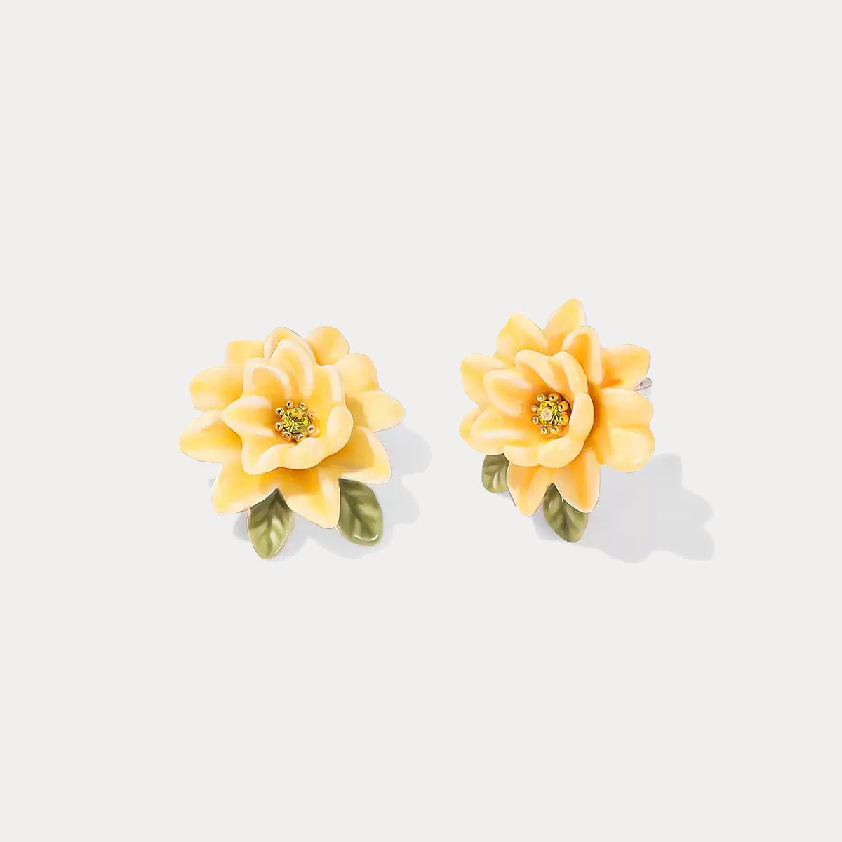 Gardenia Stud Earrings
