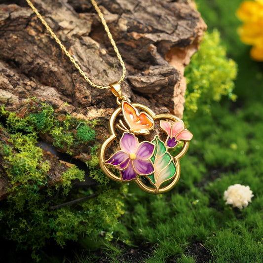 Vintage Garden Butterfly Oil Painting Necklace