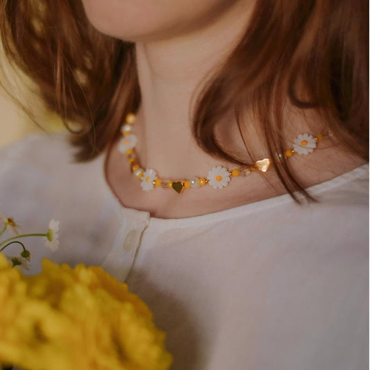 Boho Daisy Flower Beaded Necklace