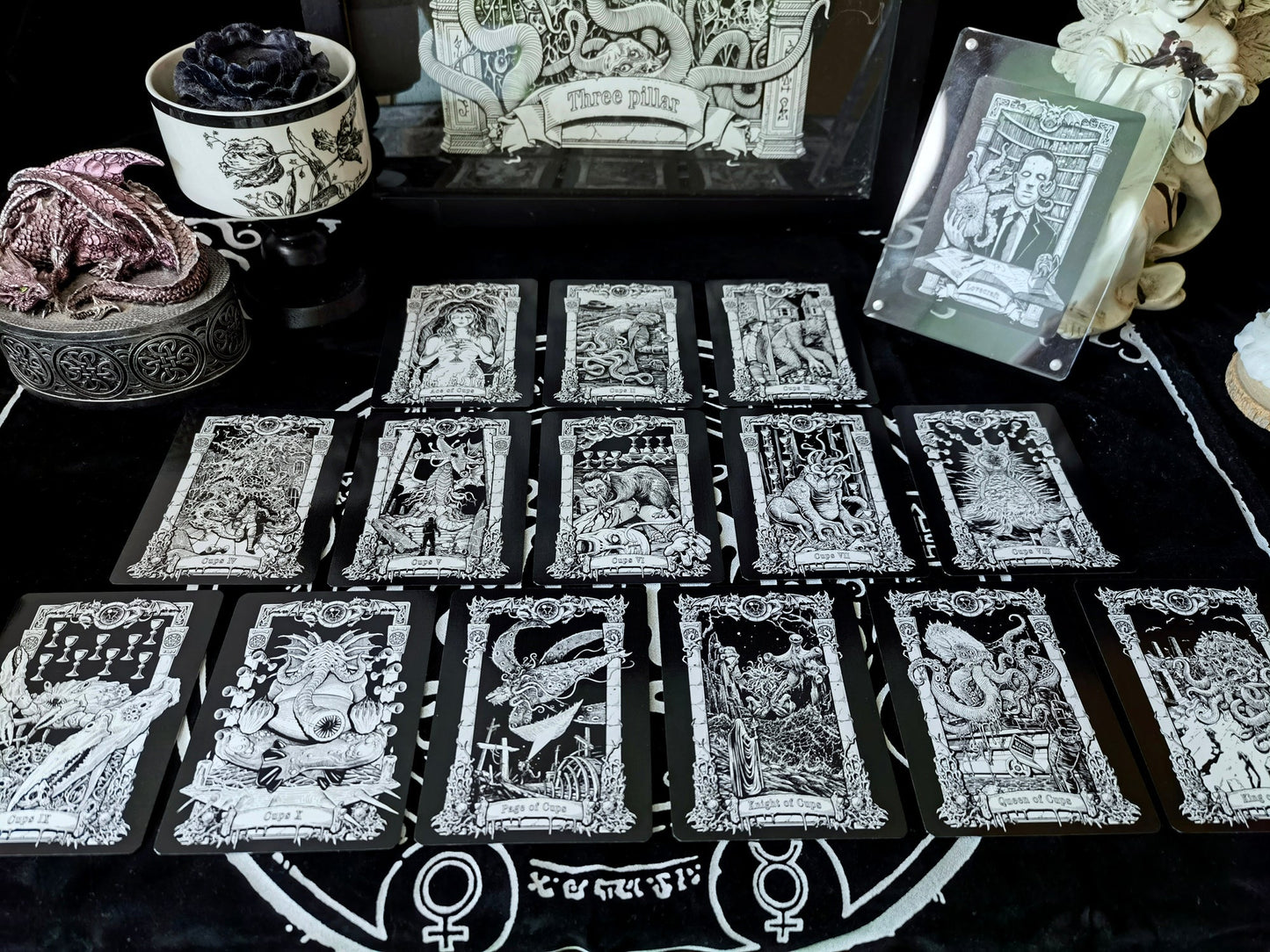 Shadow of Aeons Tarot & Collectible Cards