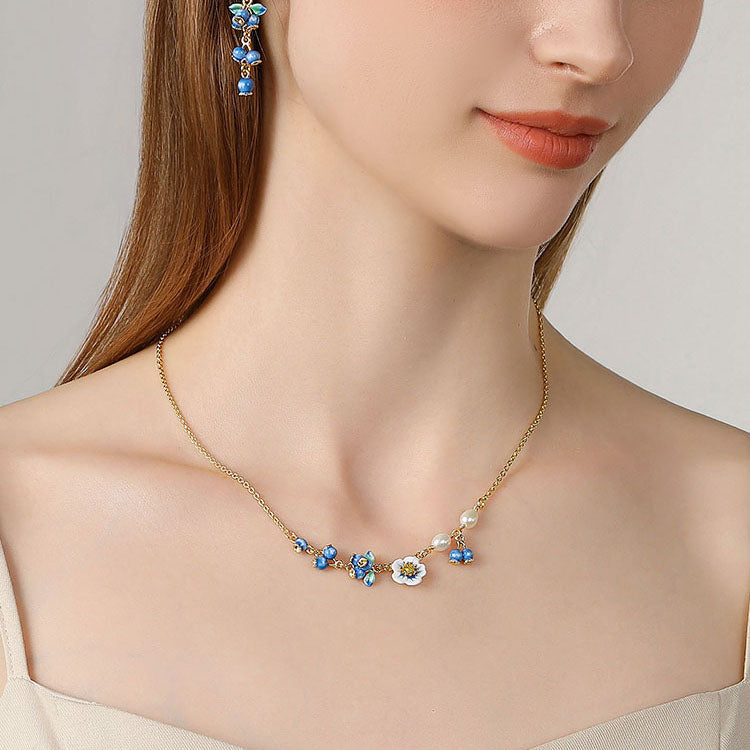 Flower Blueberry Necklace