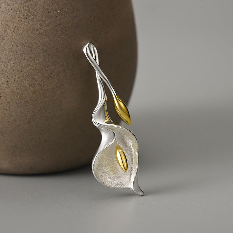 Calla Lily Necklace