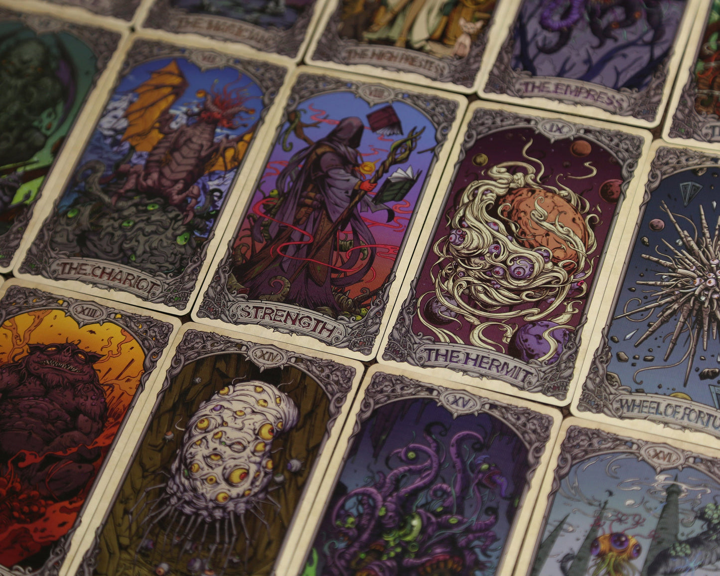 Cthulhu Mythos Comicology (Old Whispers) Tarot