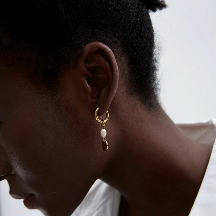 Tulum - Baroque Pearl Drop Earrings – Gold / Silver