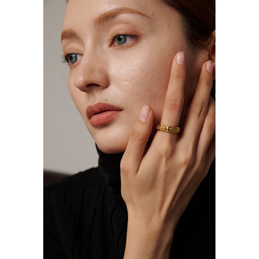 Celestial Eclipse: Sun and Moon Gold Ring