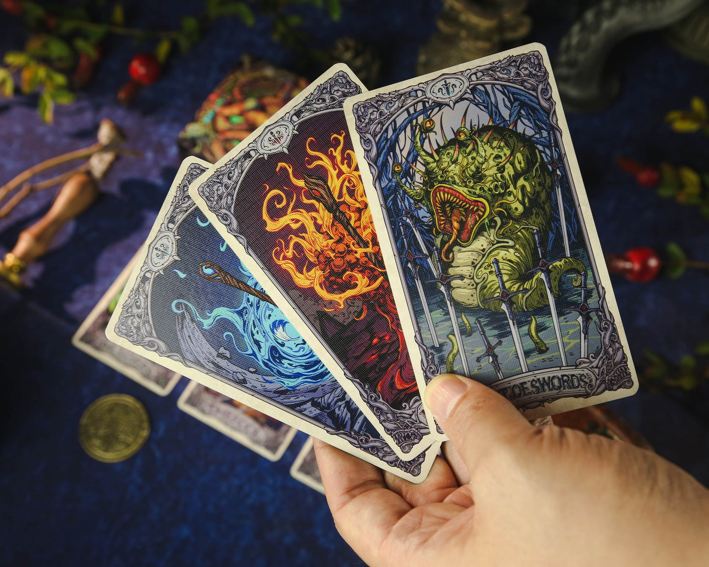 Cthulhu Mythos Comicology (Old Whispers) Tarot