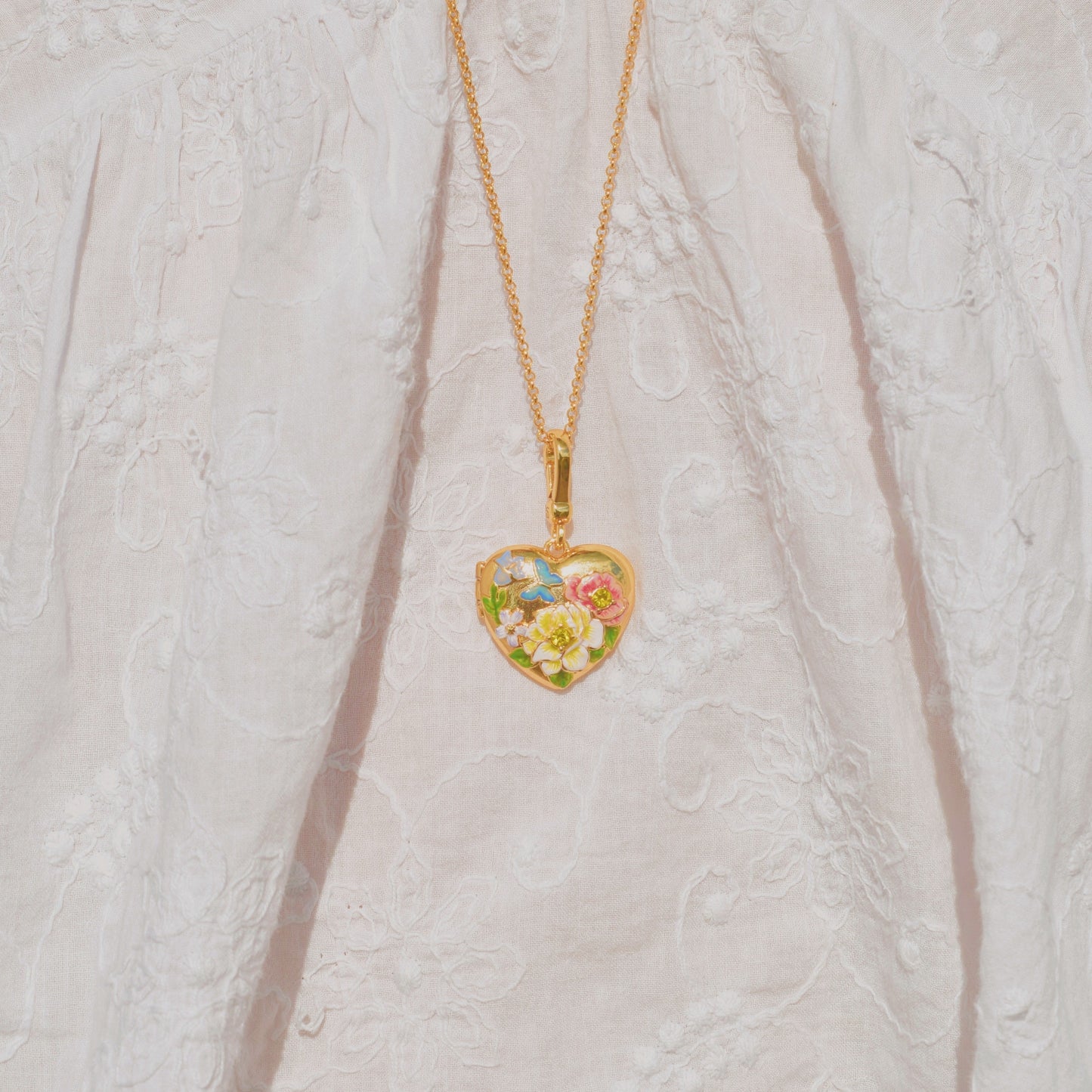 Flower Heart Shaped Locket Necklace