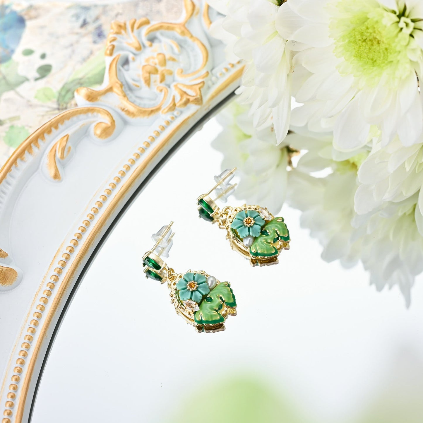 Tropical Flower Dangling Earrings