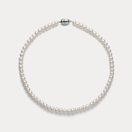 Classic Pearl Necklace
