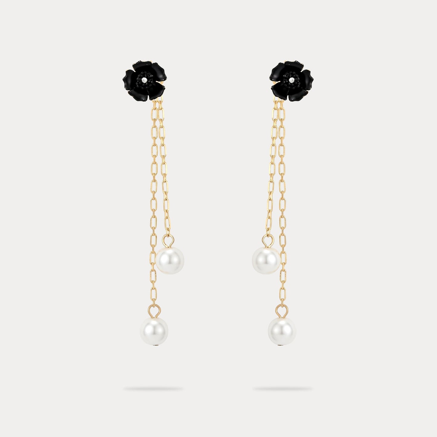 Black Flower Pearl Earrings