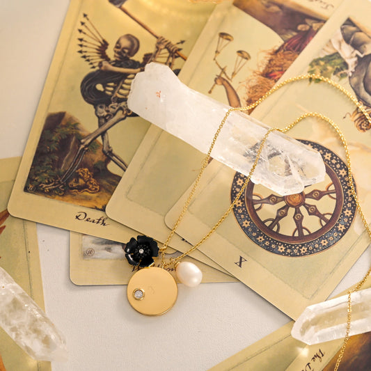 Black Flower Pearl Necklace