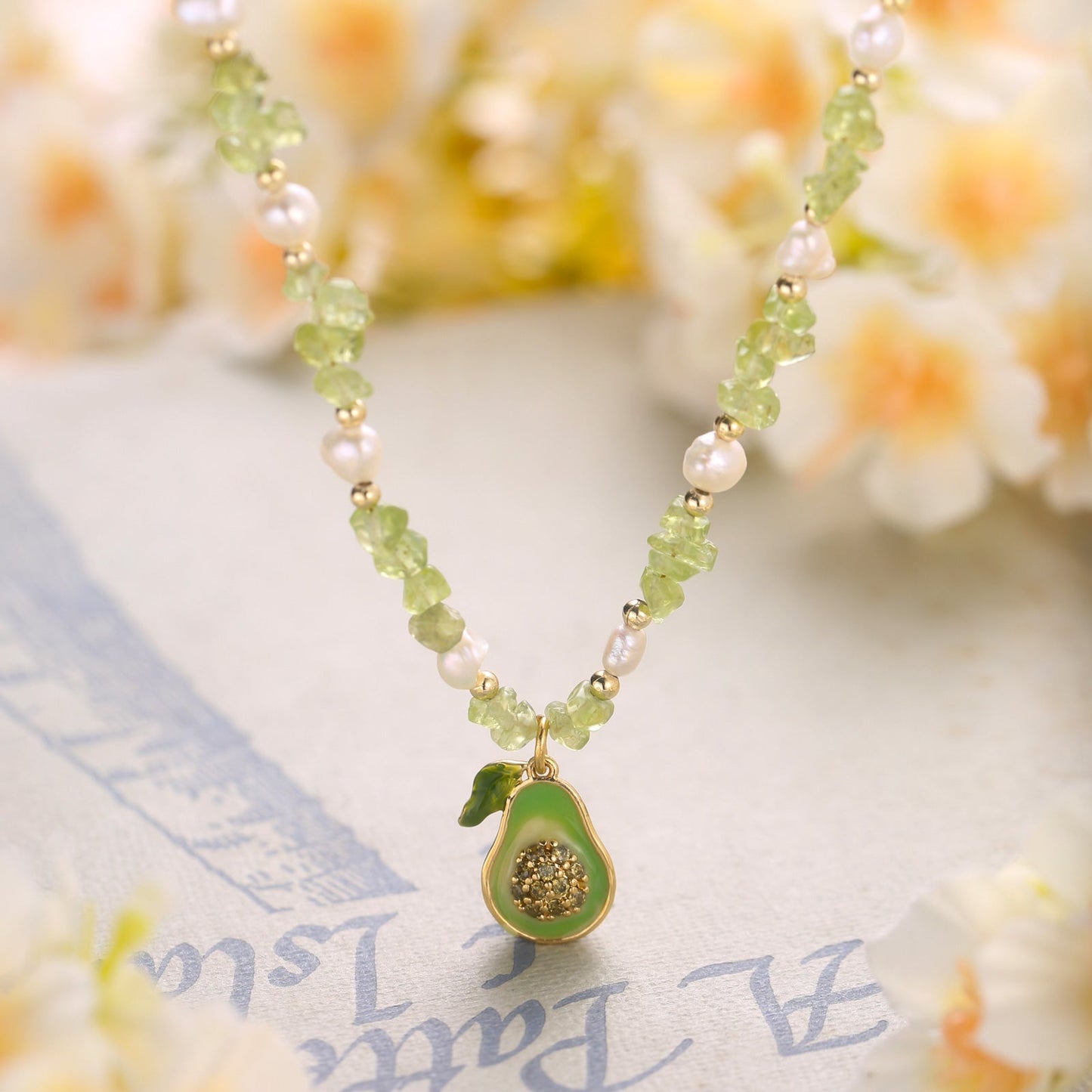 Pearl Avocado Necklace