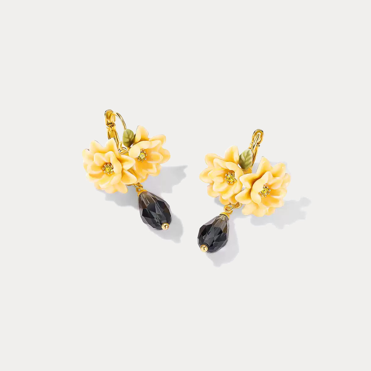 Gardenia Dangling Earrings