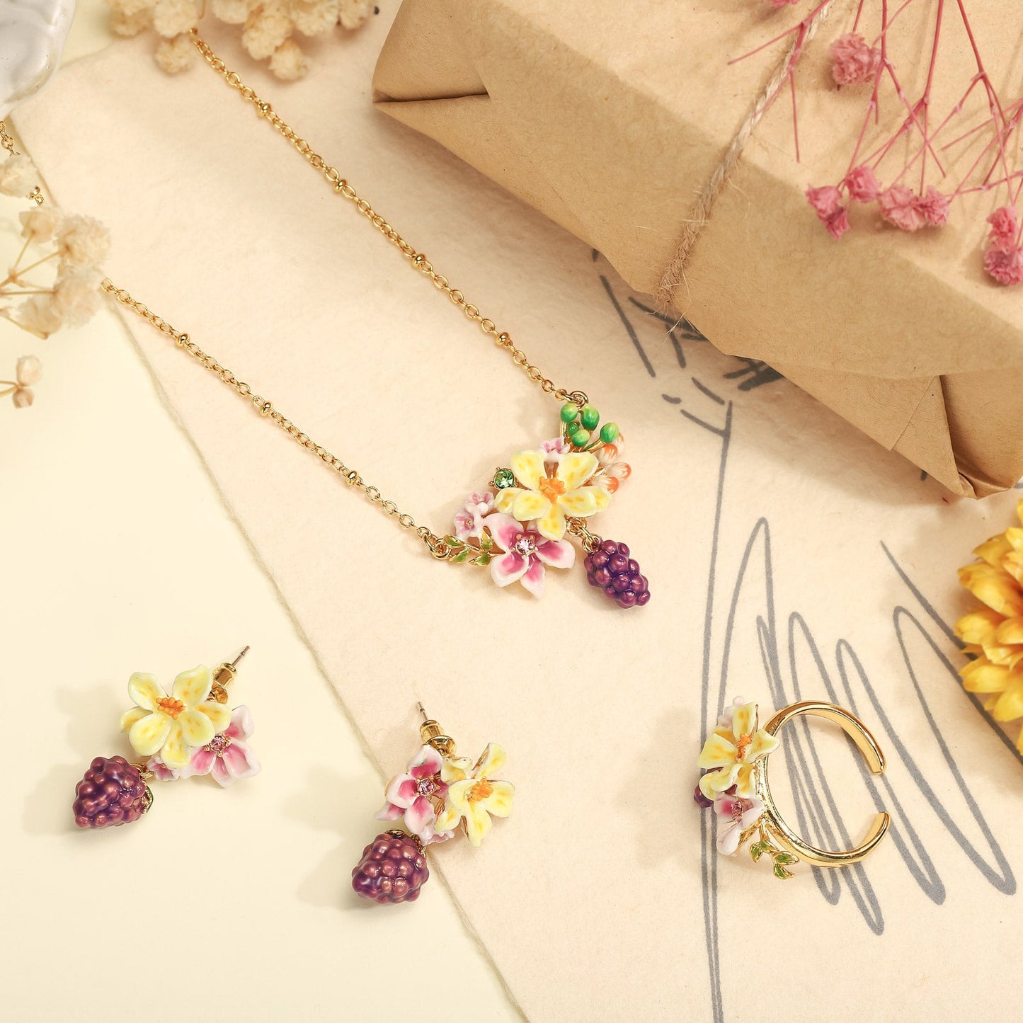 Sweet Grape Flower Necklace