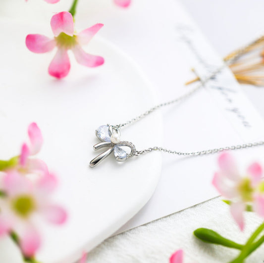 Silver Bow Necklace