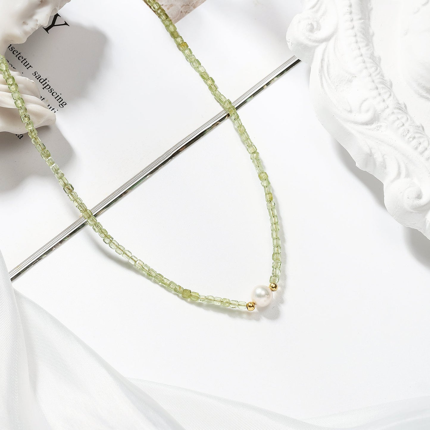 Pearl Seed Beads Necklace