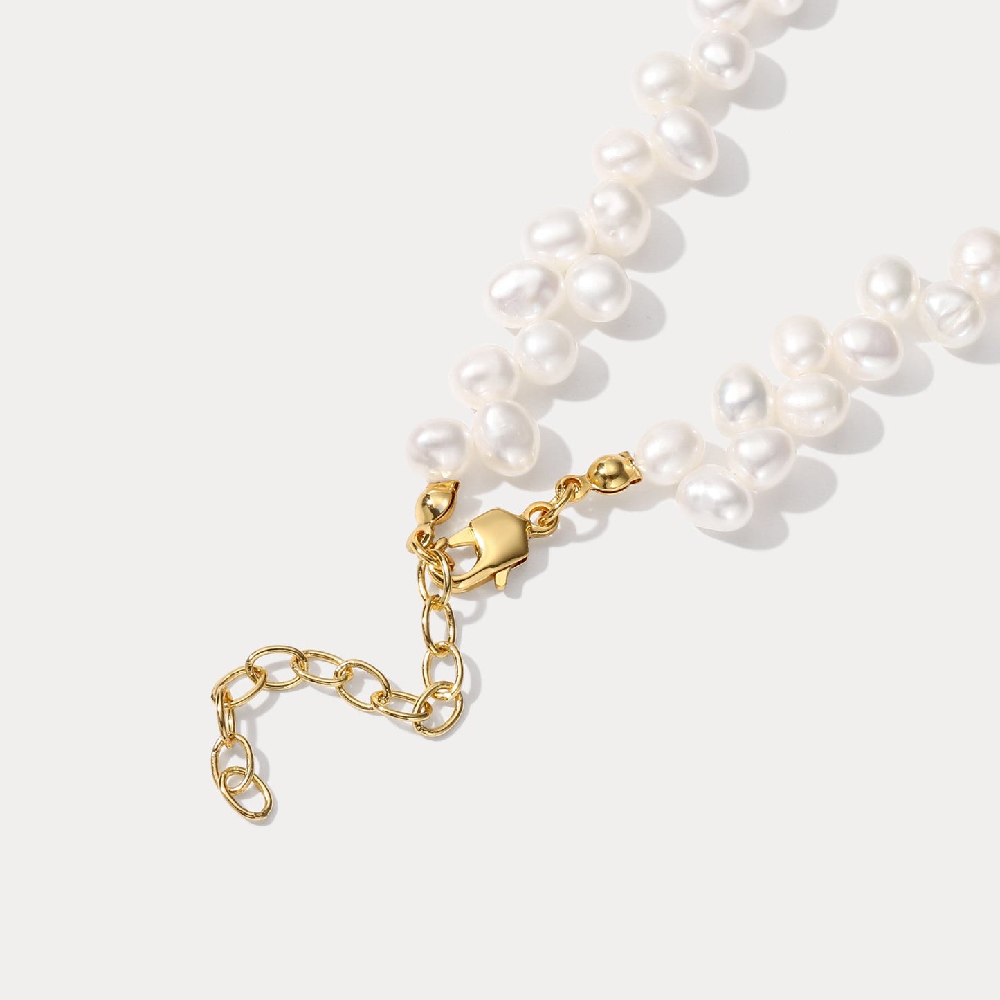 Interlaced Pearl Necklace