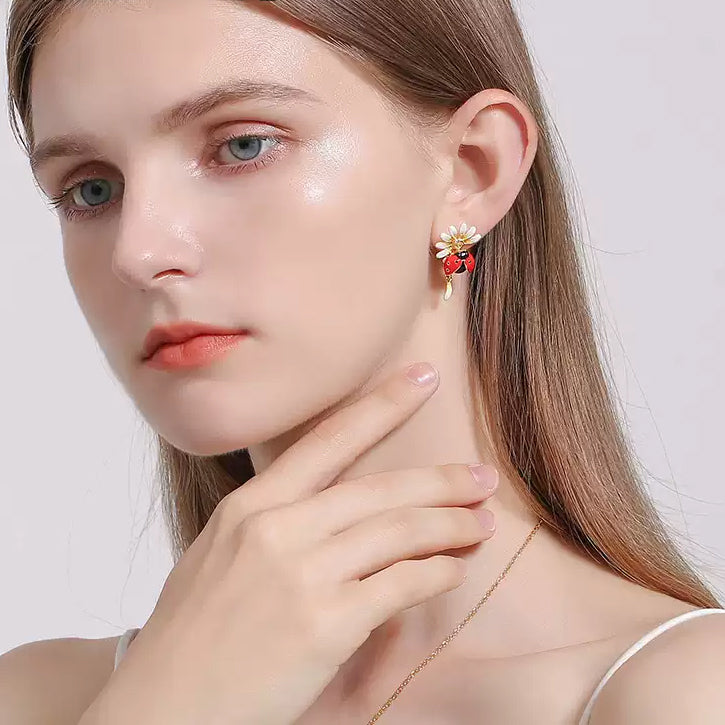 Ladybug Daisy Earrings