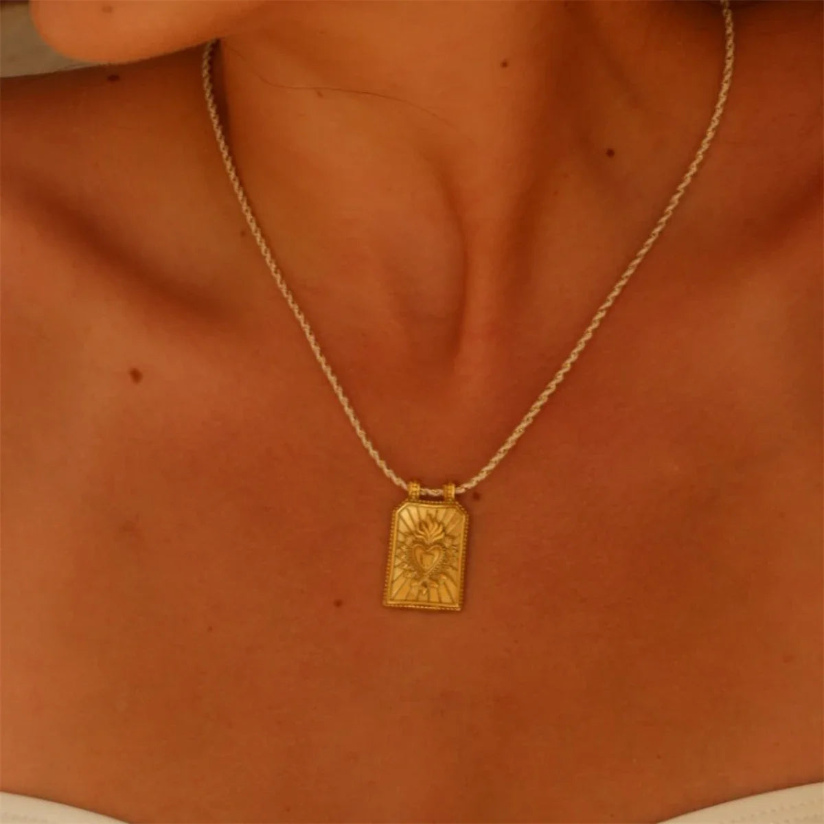 HEARTS OF DEVOTION - Tarot Necklace