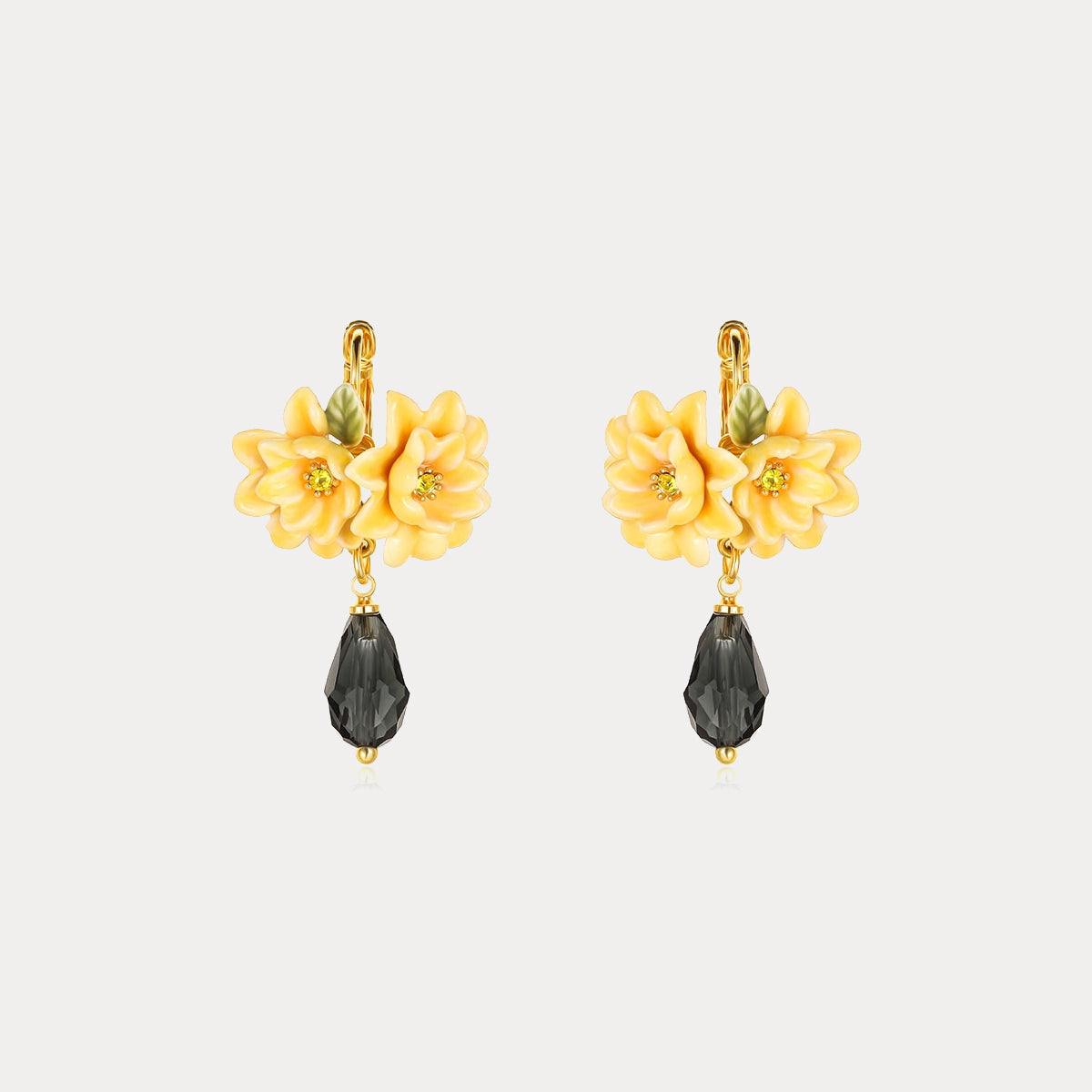 Gardenia Dangling Earrings