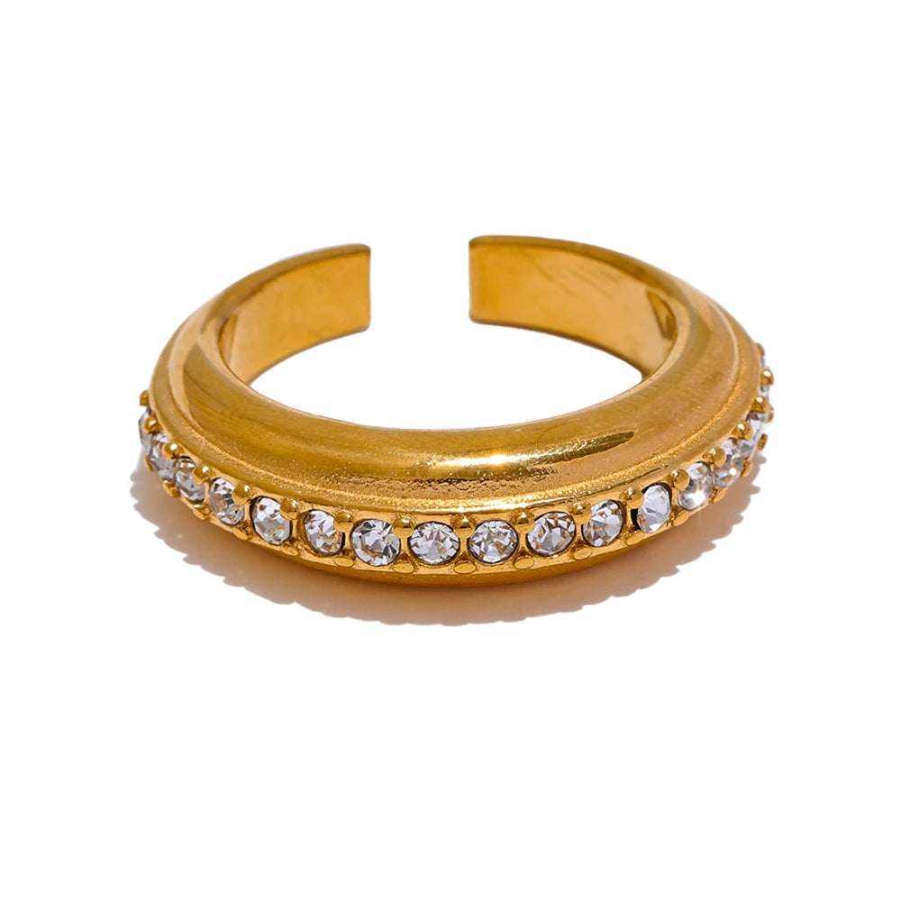 Nova Glow - White Crystal Gold Ring